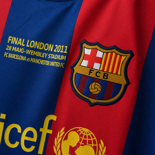 Retro Jersey Barcelona Home 2010-11 image 2