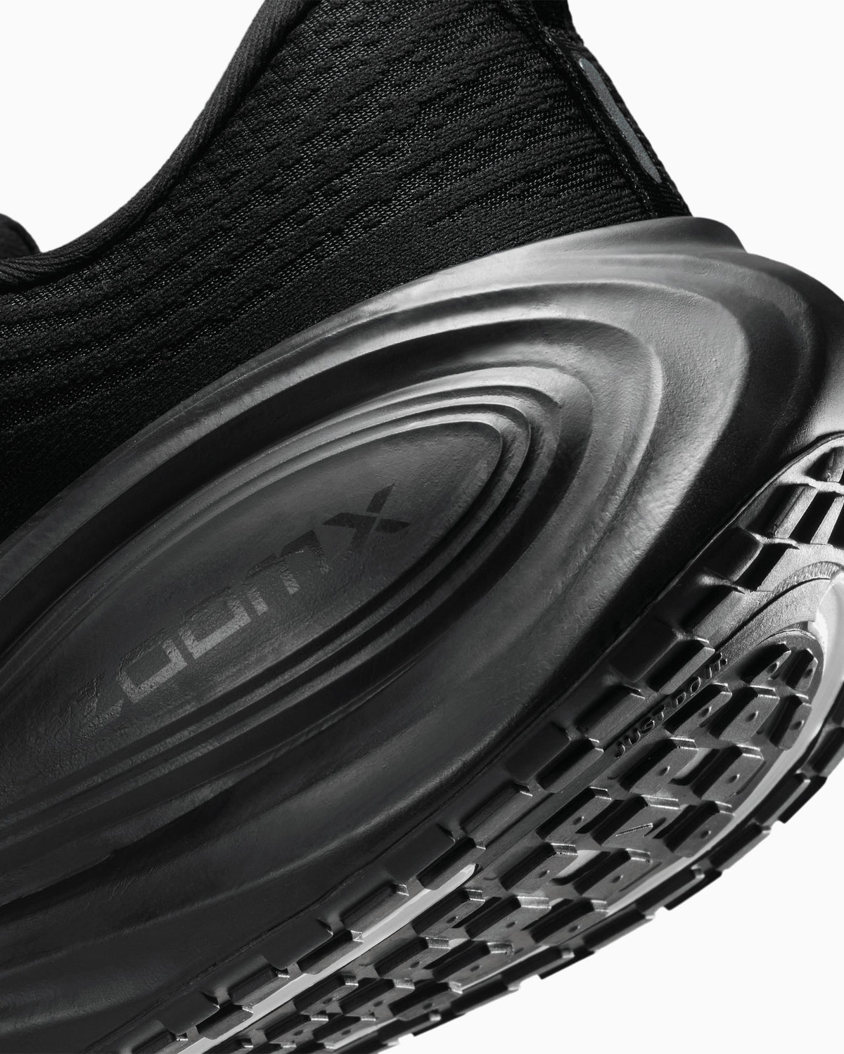 Nike Vomero Plus IO4482-002 — 8