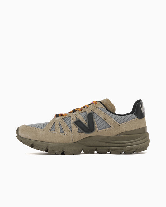 Veja Women's Salar Vibram DE1821398A — 2