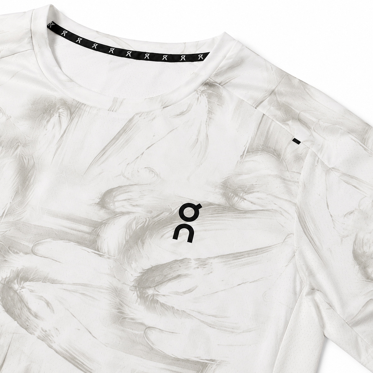 Tshirt ON SHADOW White image 3