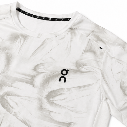 Tshirt ON SHADOW White image 3