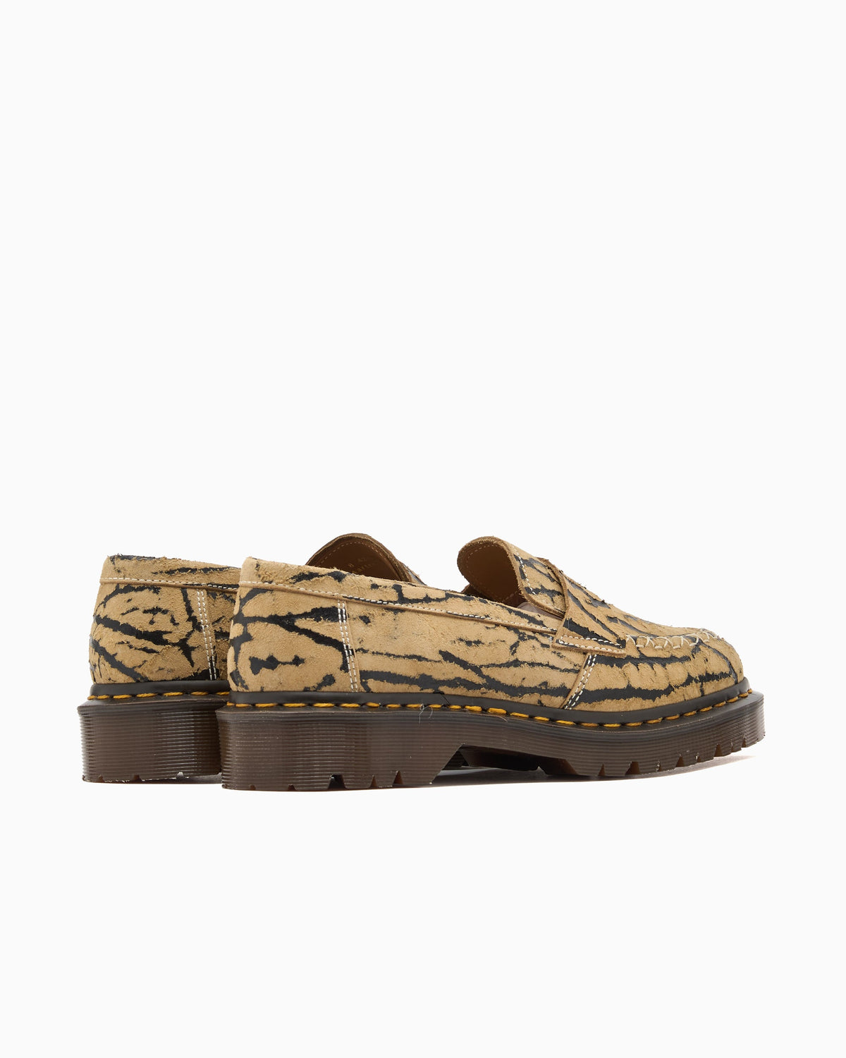 Zapatos Dr. Martens Delapre Penny "Wild Emboss" Unisex 42707200 — 6