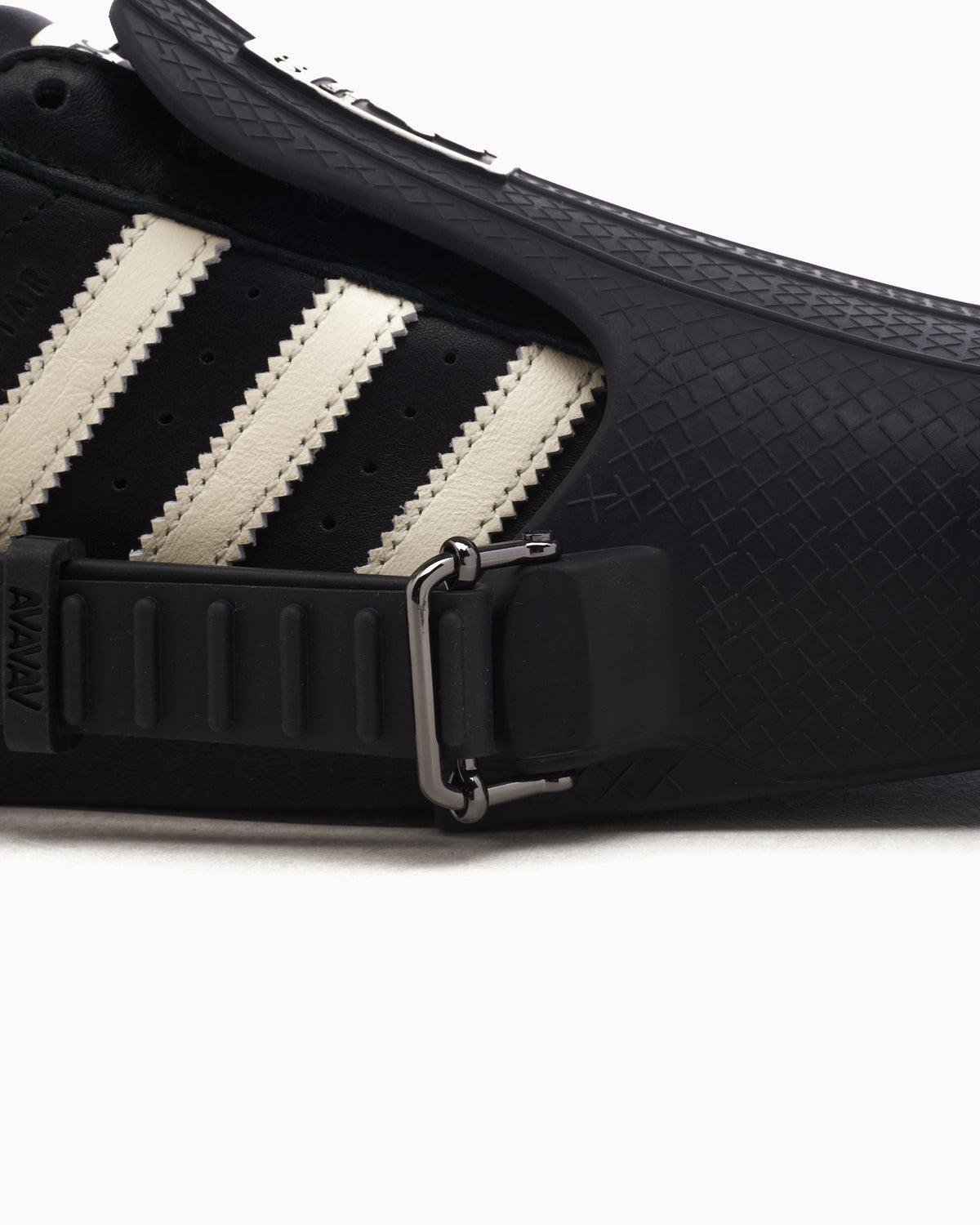 adidas Originals x AVAVAV Women's Superfinger Superstar JP7141 — 13