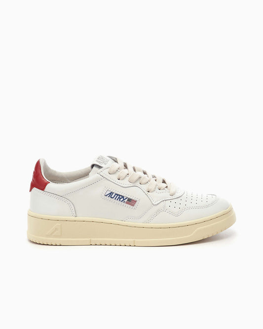Autry Women's Medalist Low Leather AULWLL21 — 1
