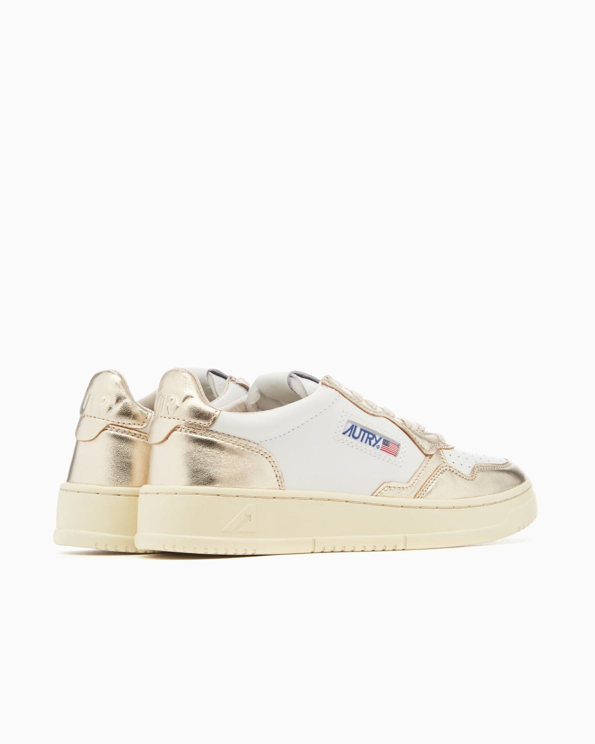 Autry Women's Medalist Low Leather AULWWB16 — 6