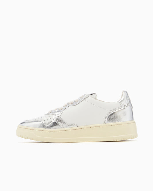 Autry Women's Medalist Low Leather AULWWB18 — 2