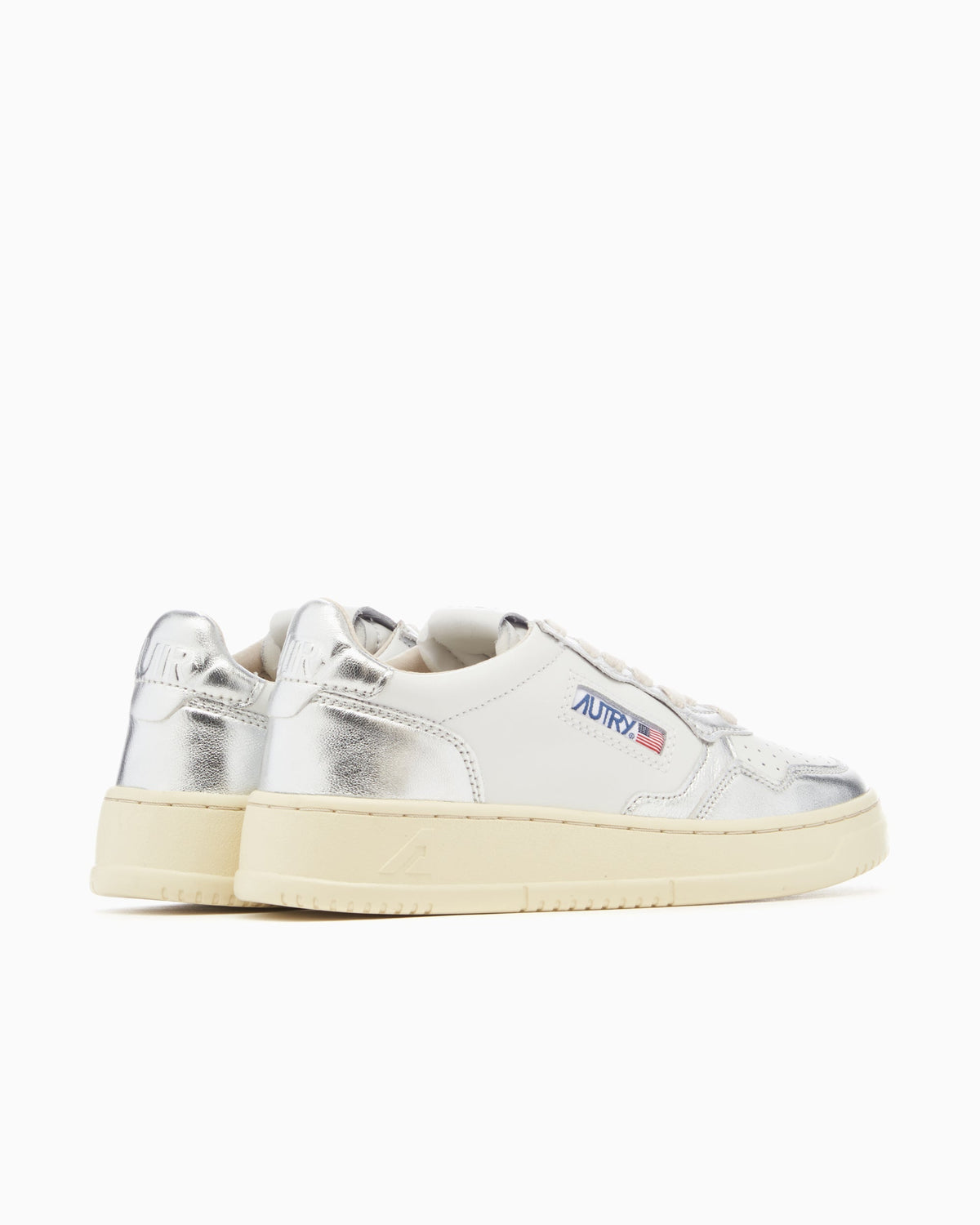 Autry Women's Medalist Low Leather AULWWB18 — 6
