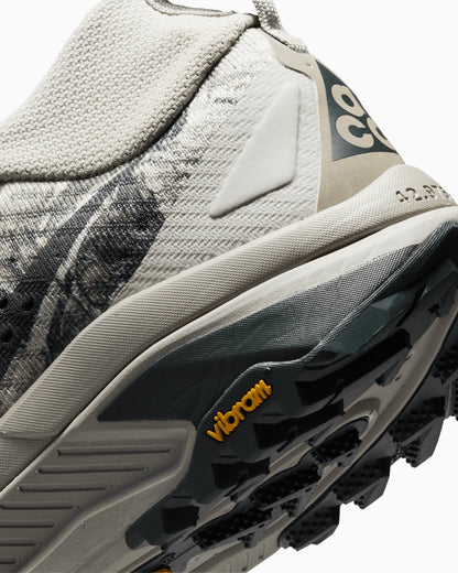 Nike ACG Women's Zegama Trail Vibram HV8115-301 — 2